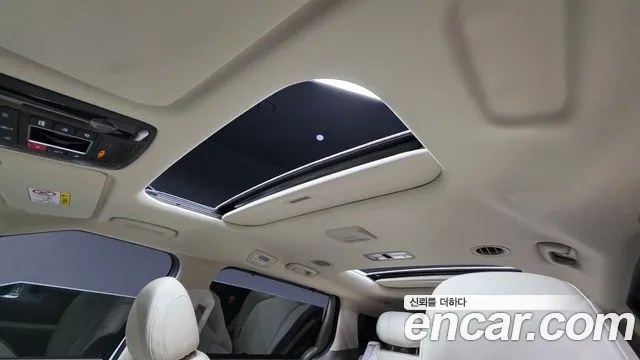 Kia Canival Новый Carnival 4 поколение Дизель 7 мест Signature — Фото автомобиля 17