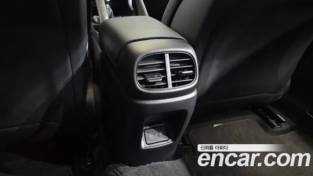 Hyundai Avante CN7 — Фото автомобиля 30