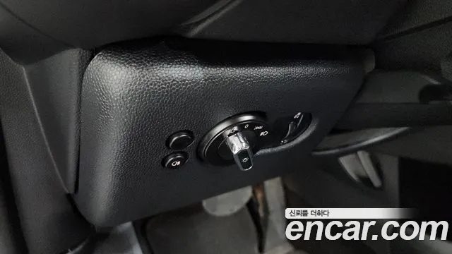 Mini Cooper Convertible — Фото автомобиля 20