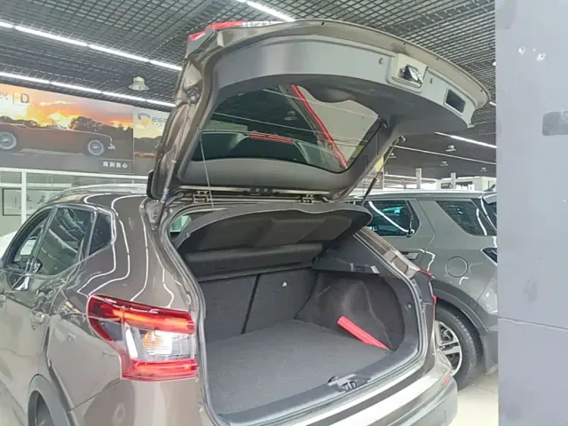 Nissan Qashqai 2022 2.0L CVT XV Prem Luxury Edition — Фото автомобиля 18
