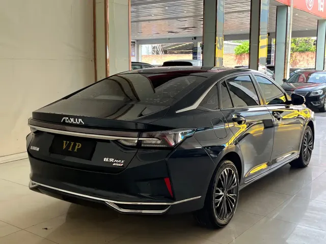 Dongfeng Yixuan MAX — Фото автомобиля 7