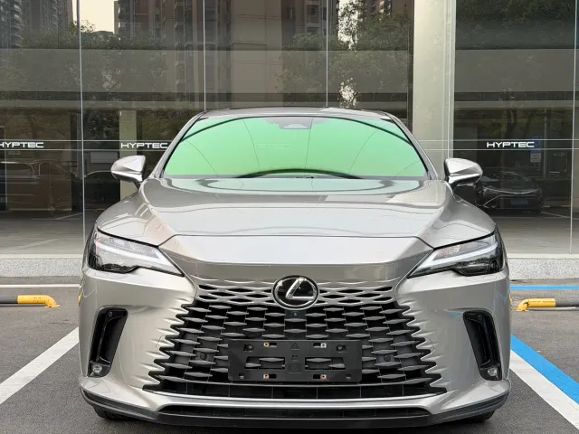 Lexus RX — Фото автомобиля 2