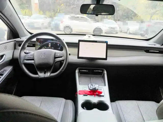 BYD Qin PLUS — Фото автомобиля 12