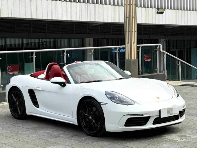 Porsche 718 — Фото автомобиля 3