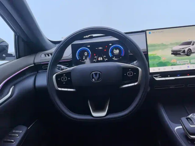 Changan Eado — Фото автомобиля 15