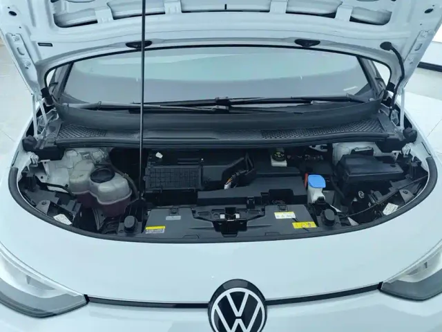 Volkswagen ID.3 — Фото автомобиля 10