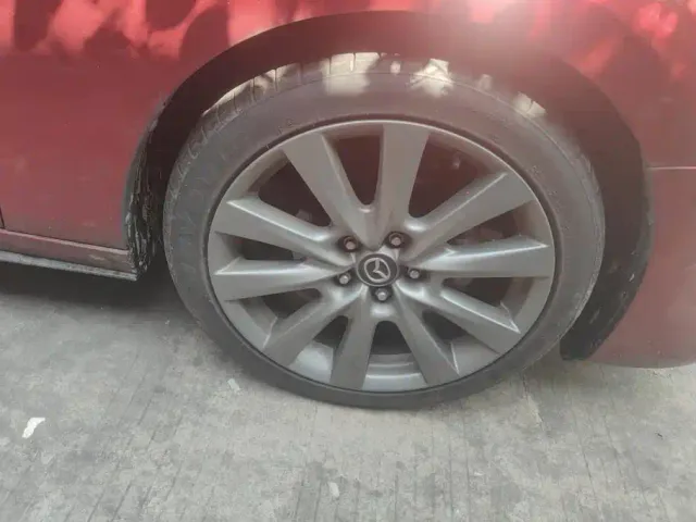 Mazda Axela — Фото автомобиля 6