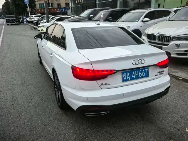 Audi A4L — Фото автомобиля 4