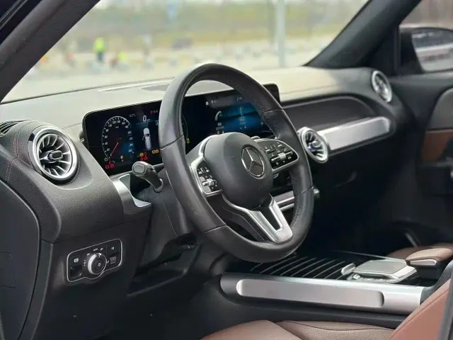 Mercedes-Benz GLB-Class — Фото автомобиля 7