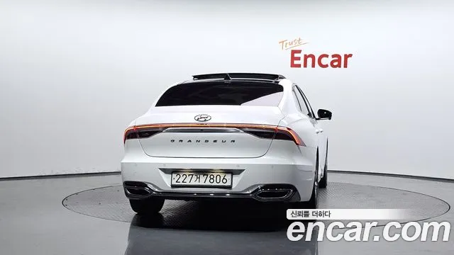 Hyundai Grandeur Новый Grandeur IG — Фото автомобиля 4
