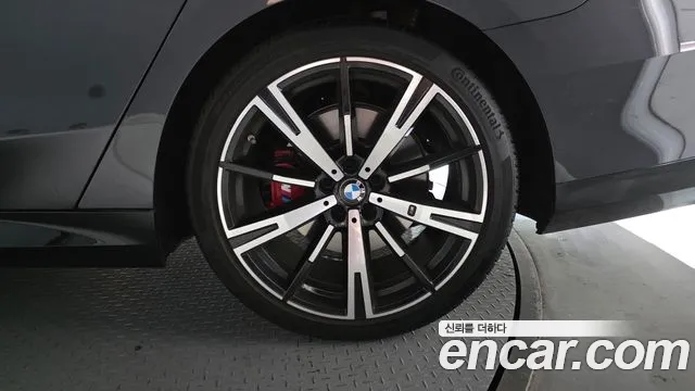 BMW 5-Series 5 серия (G60) 530i xDrive M Sport Pro Special Edition — Фото автомобиля 21