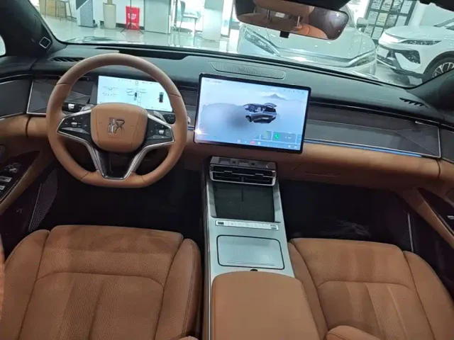BYD Han L — Фото автомобиля 9