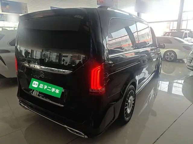 Mercedes-Benz V-Class — Фото автомобиля 6