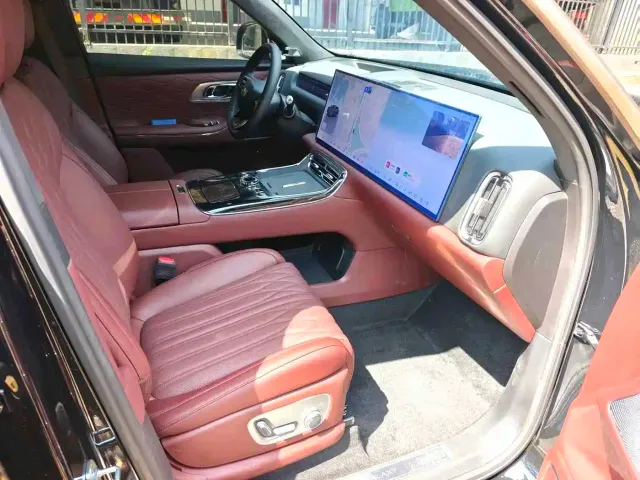 Geely Galaxy M9 — Фото автомобиля 11