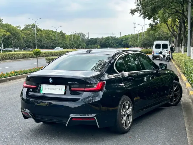 BMW i3 — Фото автомобиля 5