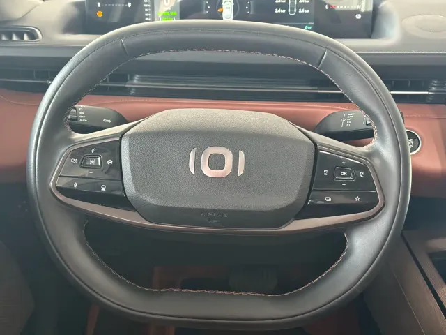 Changan Qiyuan A05 — Фото автомобиля 4