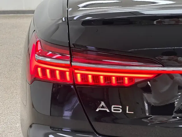 Audi A6L — Фото автомобиля 12