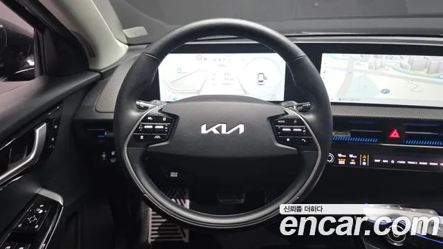 Kia EV6 — Фото автомобиля 13