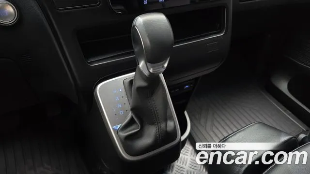 Hyundai Staria — Фото автомобиля 12
