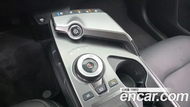 Kia EV6 — Фото автомобиля 9