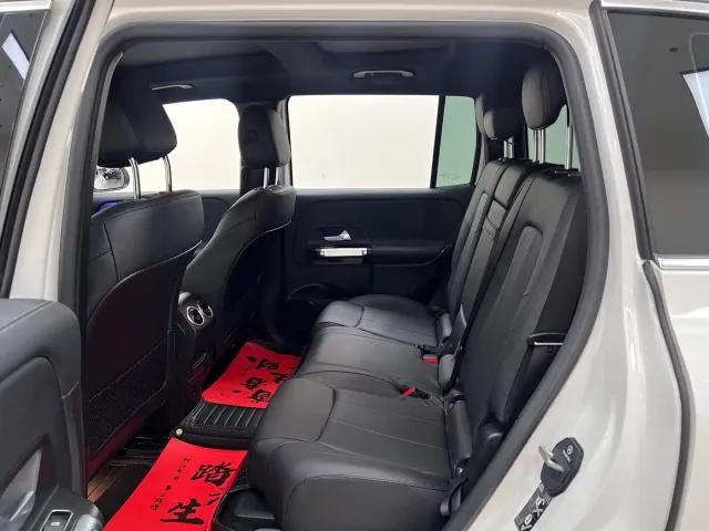 Mercedes-Benz EQB — Фото автомобиля 16