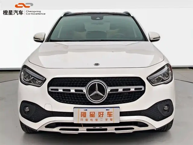 Mercedes-Benz GLA-Class — Фото автомобиля 2