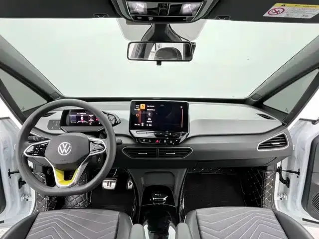 Volkswagen ID.3 — Фото автомобиля 10