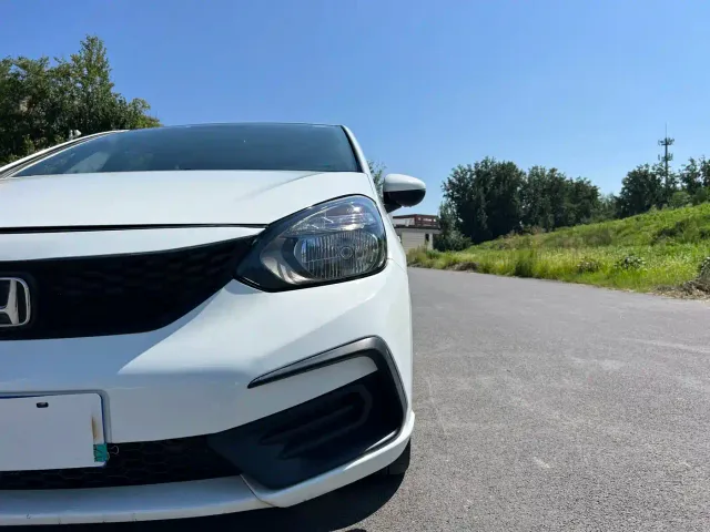 Honda Fit — Фото автомобиля 17