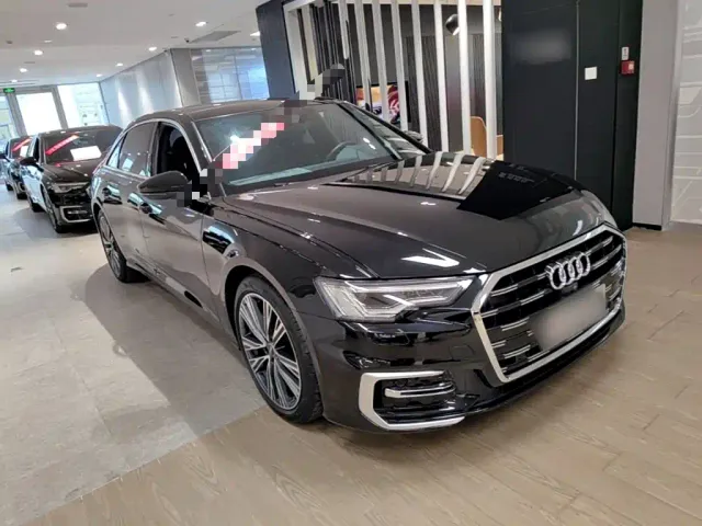 Audi A6L — Фото автомобиля 3