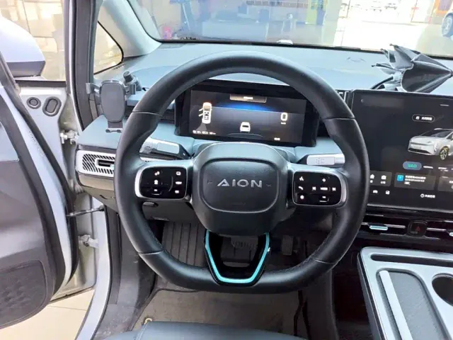GAC Aion Y — Фото автомобиля 10