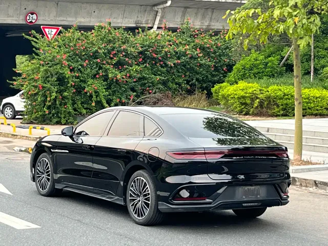 BYD Han — Фото автомобиля 4