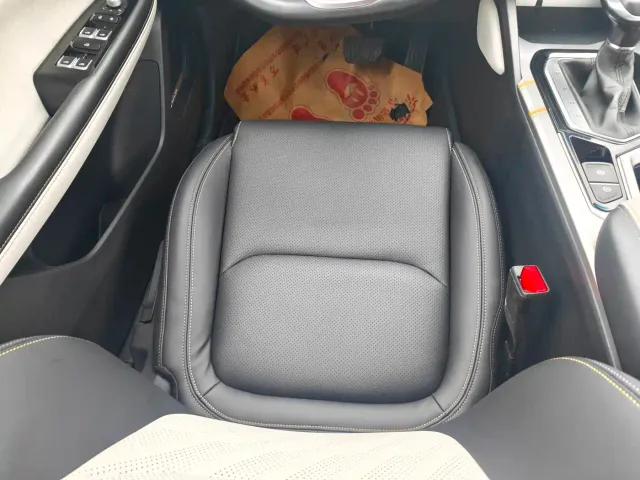 Geely Emgrand L — Фото автомобиля 7