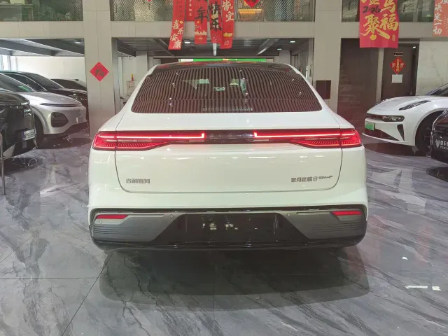 Geely Galaxy Xingyao 8 — Фото автомобиля 28