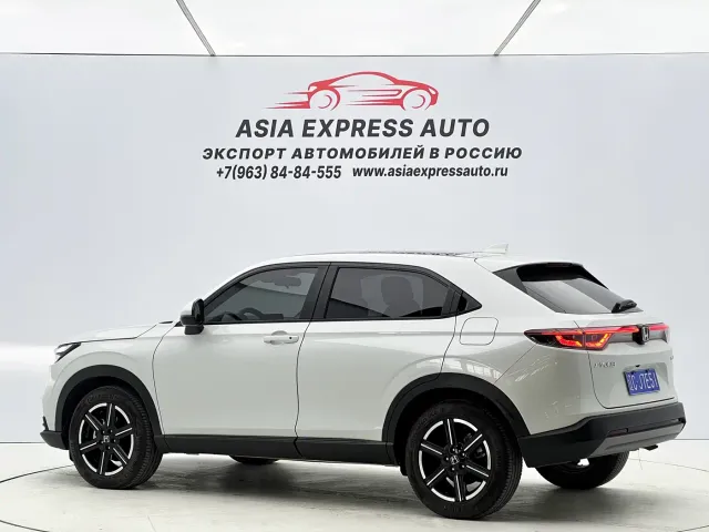 Honda Vezel — Фото автомобиля 6