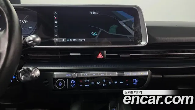 Hyundai Ioniq 6 — Фото автомобиля 24