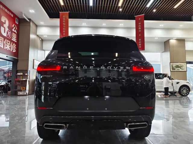 Land Rover Range Rover Sport — Фото автомобиля 19