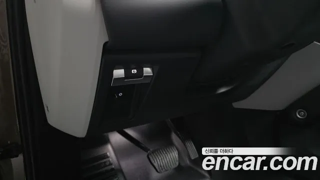 Land Rover Defender L663 — Фото автомобиля 26