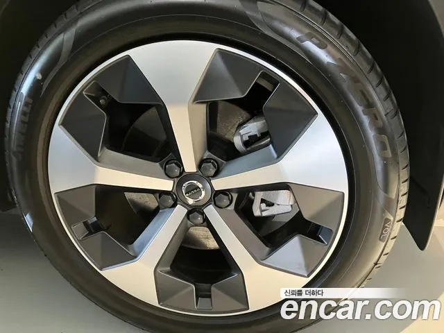 Volvo XC40 — Фото автомобиля 5