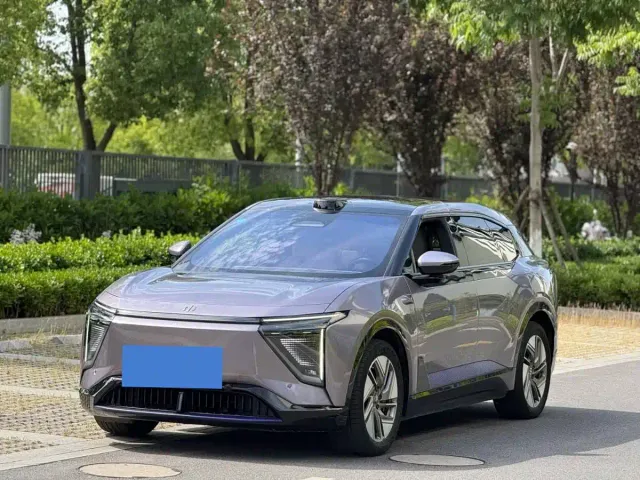 HiPhi HiPhi Y 2023 560km Pioneer Edition — Фото автомобиля 6