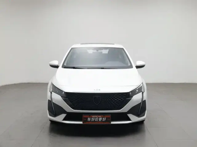 Peugeot 408 — Фото автомобиля 3