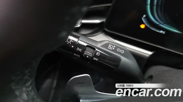 Kia Niro The All New Niro Prestige — Фото автомобиля 24