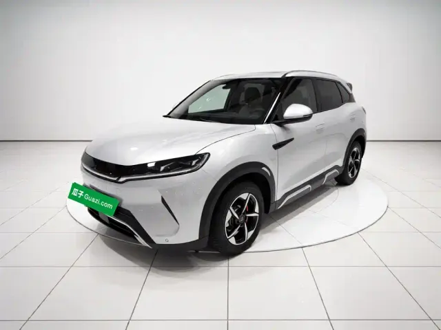 Фотография автомобиля — BYD Yuan UP
