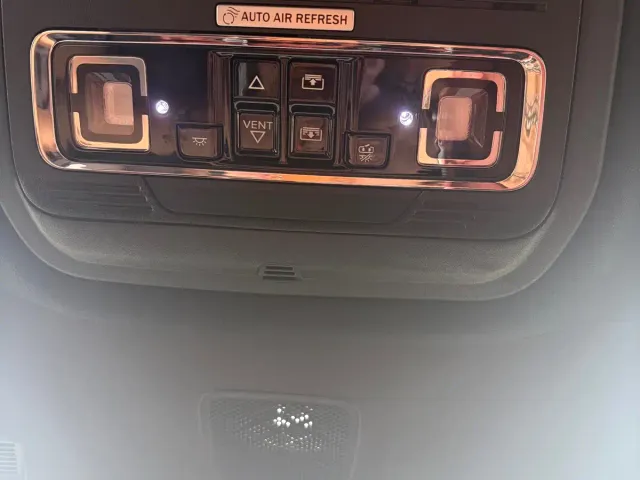 Lincoln Aviator — Фото автомобиля 16