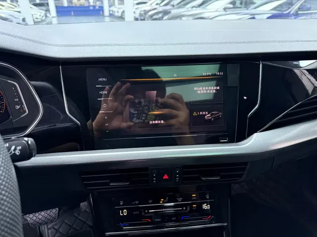 Volkswagen Passat — Фото автомобиля 9