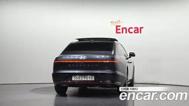 Hyundai Grandeur GN7 — Фото автомобиля 4