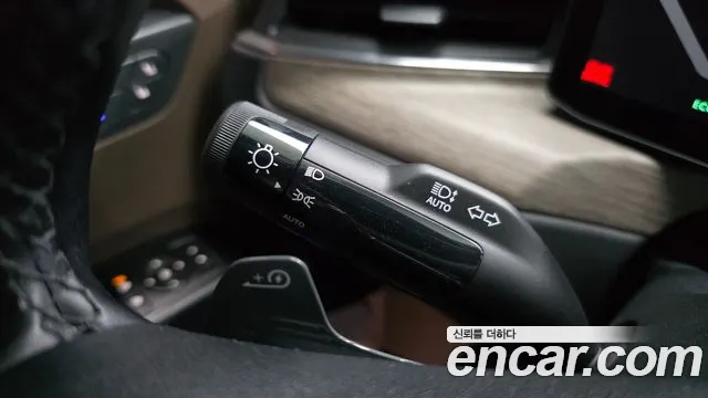 Kia EV9 Long Range 4WD — Фото автомобиля 8