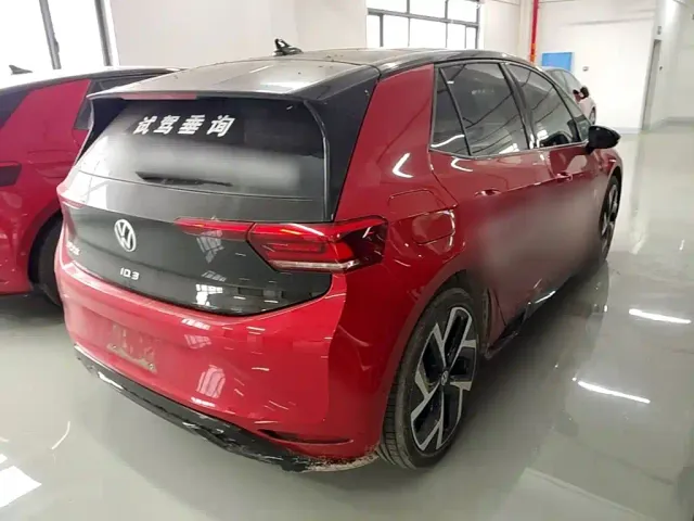 Volkswagen ID.3 — Фото автомобиля 6
