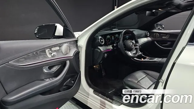 Mercedes-Benz E-Class W213 — Фото автомобиля 10