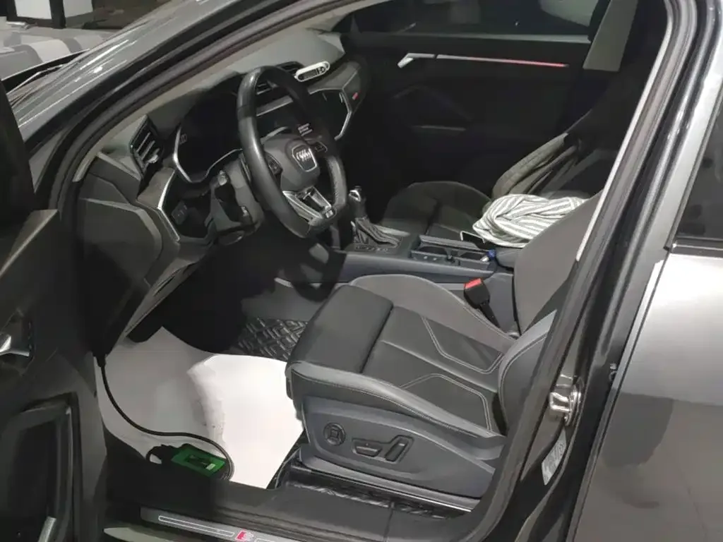 Audi Audi Q3 Sportback 2022 40 TFSI Fashion — Фото автомобиля 14