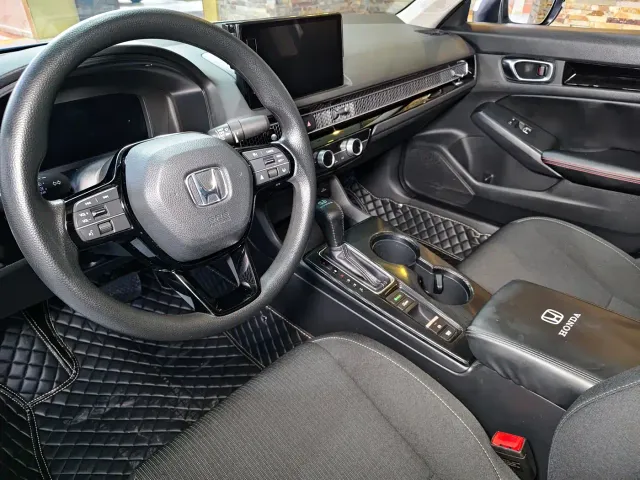 Honda Civic — Фото автомобиля 5